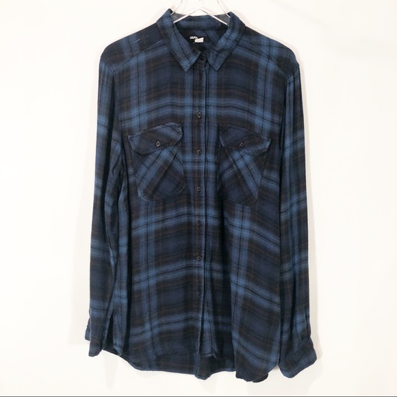 Urban Outfitters Tops - BDG Oversized Flannel